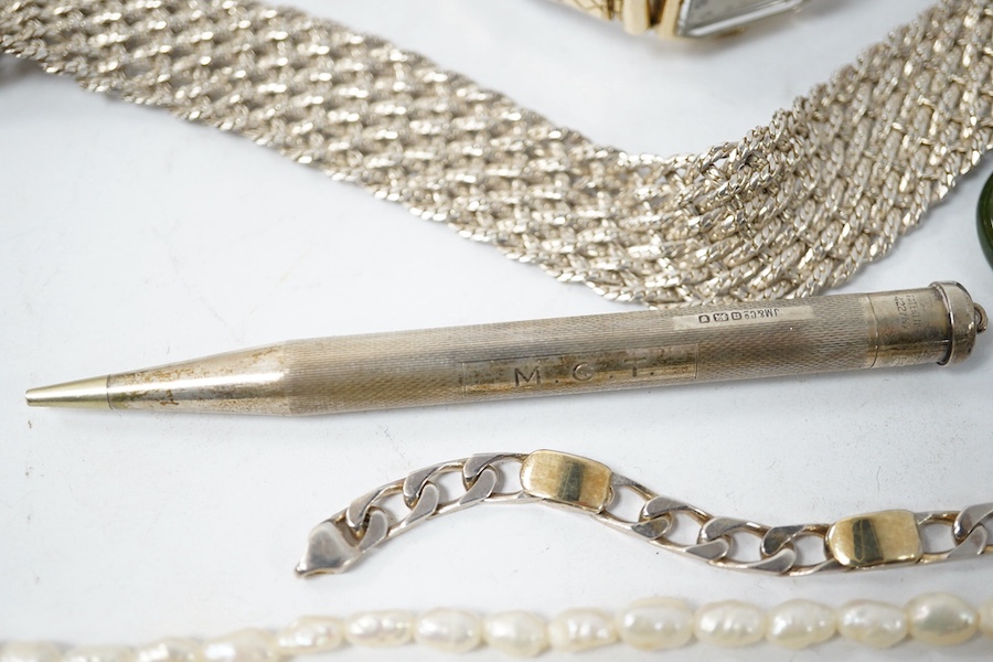 A modern 925 bracelet bearing the word 'Tiffany', together with a freshwater pearl necklace with 9ct gold clasp, a white metal mesh link necklace, a Danish 925 pendant on chain and seven other items including a lady's 9c